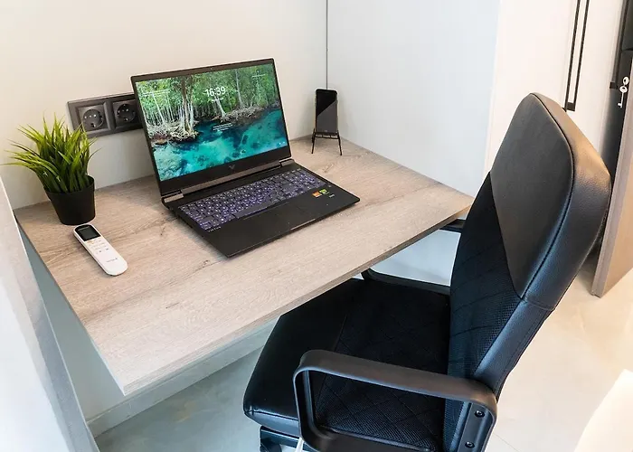Modern In Lejlighed *