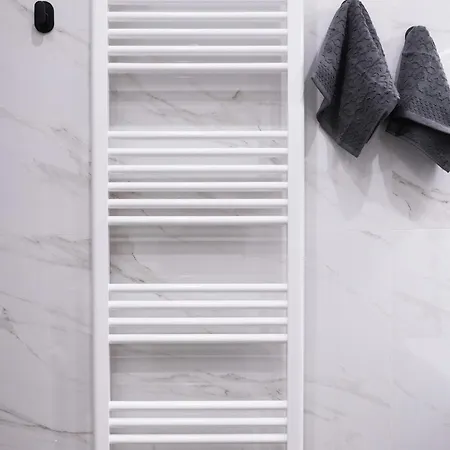 Modern In アパート *